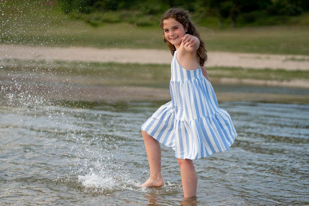 sesión fotografía exteriores comunión familiar vitoria gasteiz fotógrafa fotógrafo