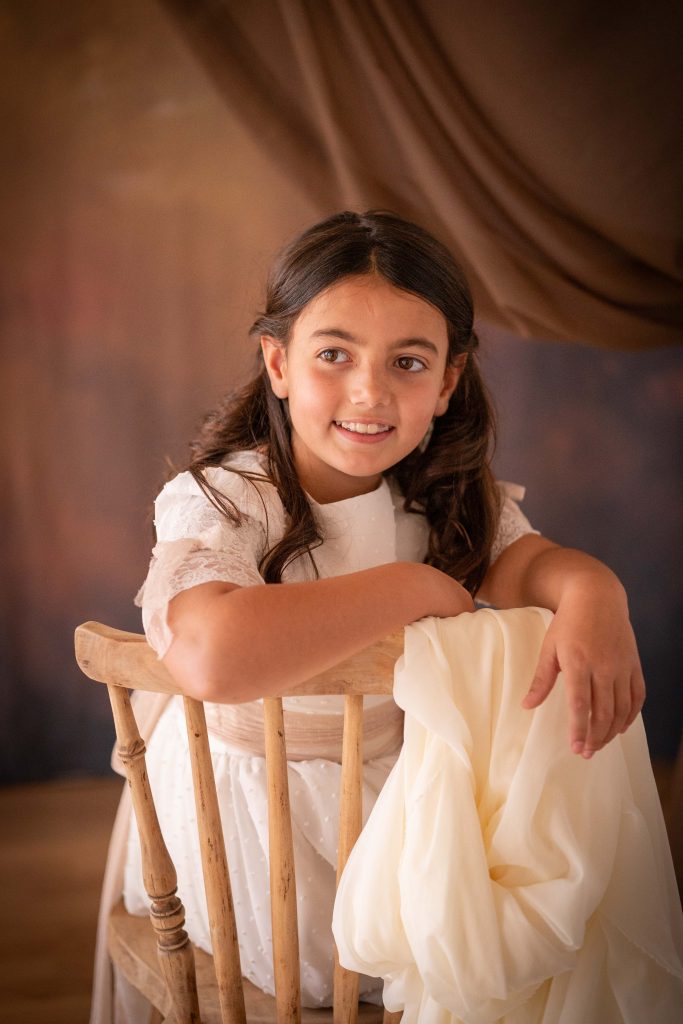 A2fotógrafos comuniones retrato infantil estudio vitoria pais vasco niña niño sesion fotos princesas