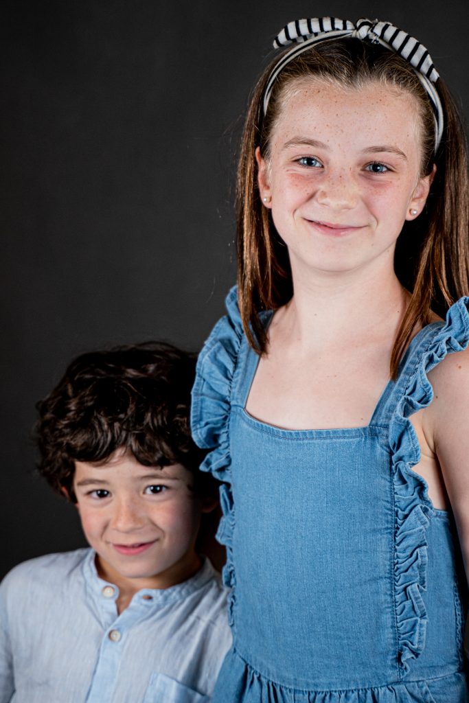 fotógrafo vitoria sesión familiar exteriores estudio fotógrafa infantil vitoria gasteiz pais vasco mascotas