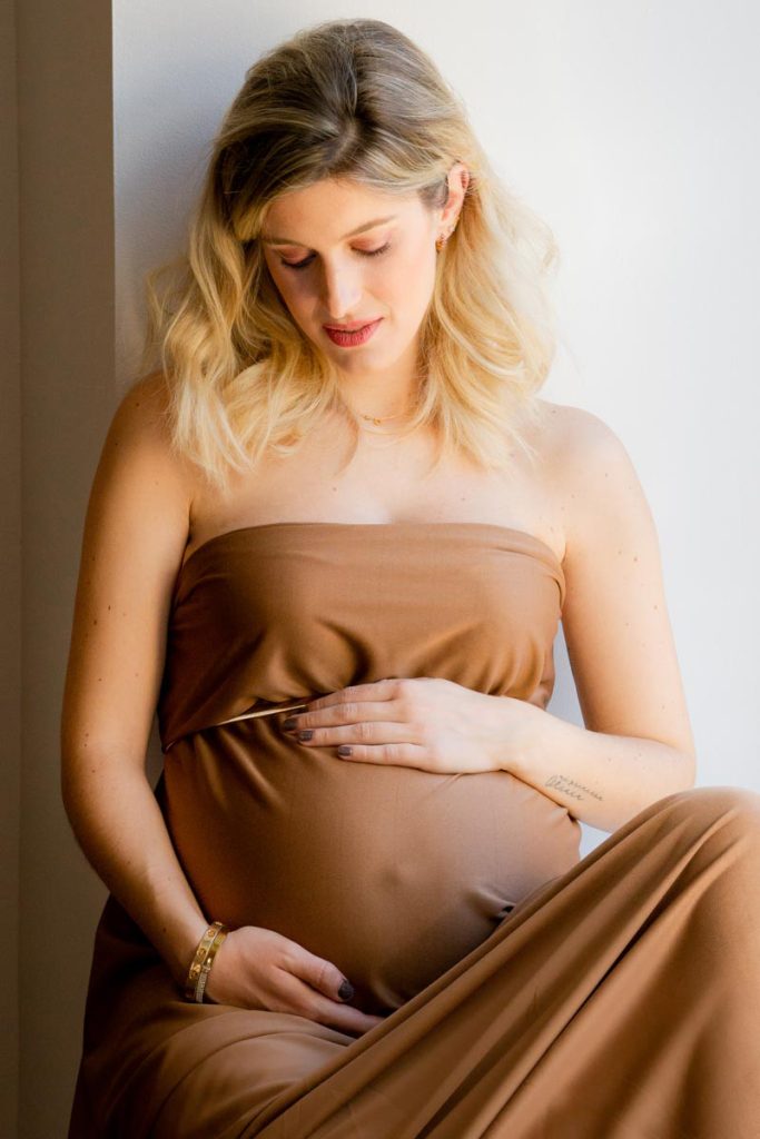 fotografía embarazo newborn estudio fotos fotógrafa vitoria gasteiz pais vasco sesiones mujer-49